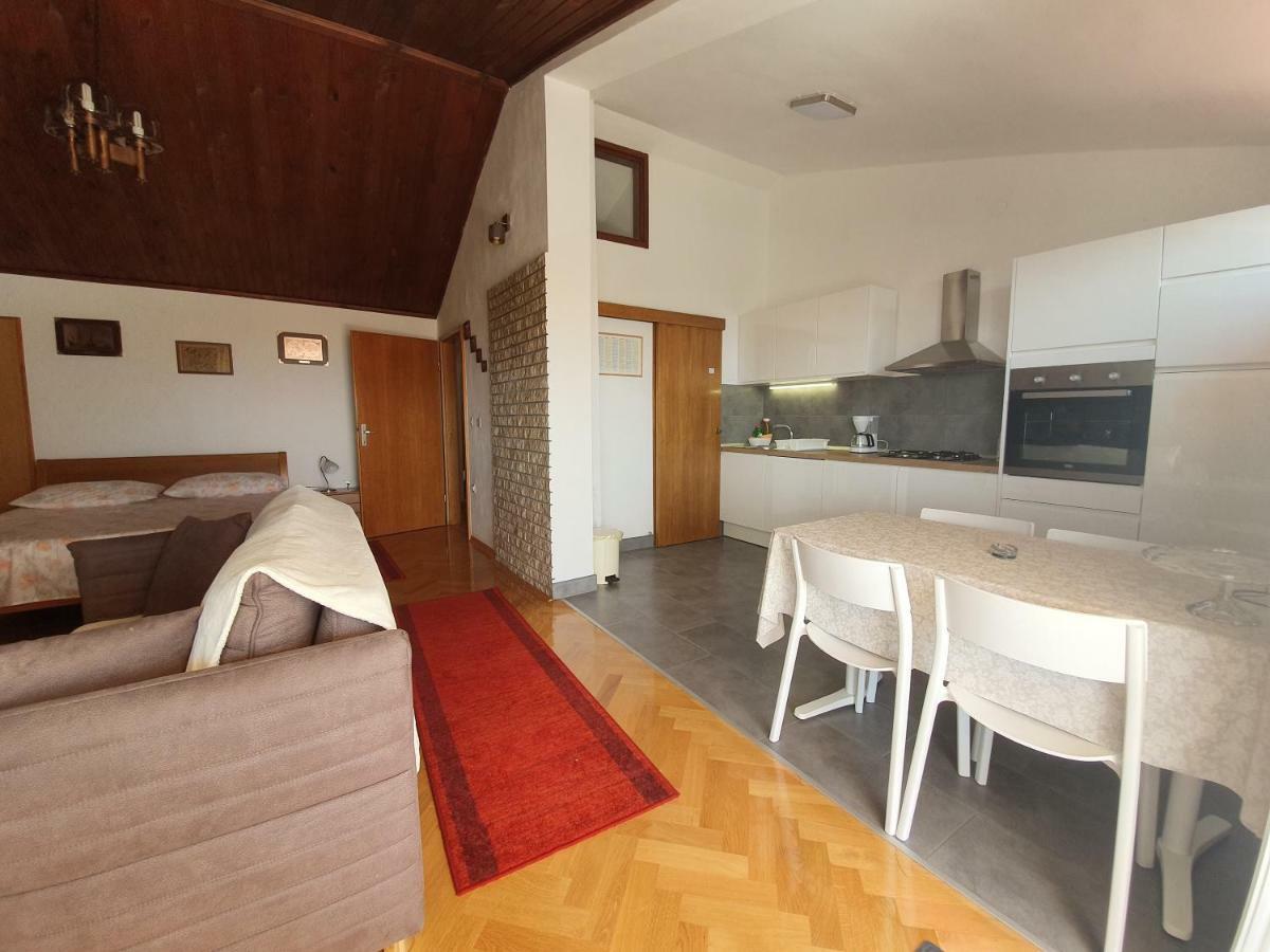 Penthouse Studio With Sea View Makarska Zewnętrze zdjęcie